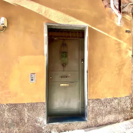 Acquario Accogliente Mansarda Con Terrazza 50 Mq * Genova