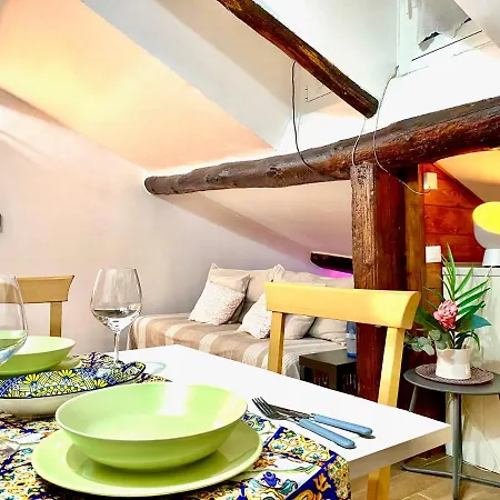 Apartamento Acquario Accogliente Mansarda Con Terrazza 50 Mq Génova