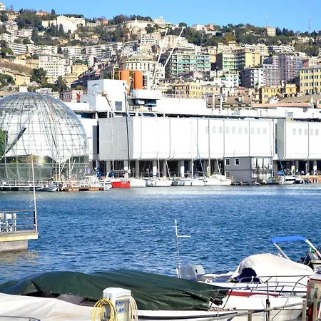 Acquario Accogliente Mansarda Con Terrazza 50 Mq